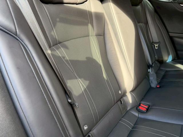 ES 300h VerL サンルーフ/衝突軽減/全周囲カメラ/レーダークルーズコントロール/コーナーセンサー/HUD/BSM/ハンドルヒーター/シートヒーター・エアコン/パワーシート/シートメモリ/ETC/Bluetooth(60枚目)