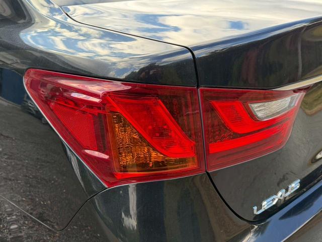 GS 450h VerL 後期Fグリル仕様/マークレビンソン/レーダークルーズコントロール/コーナーセンサー/HUD/シートヒーター・エアコン/パワーシート/シートメモリ/Bluetooth/バックカメラ/電動リアゲート(20枚目)