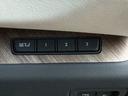 LEXUS LM