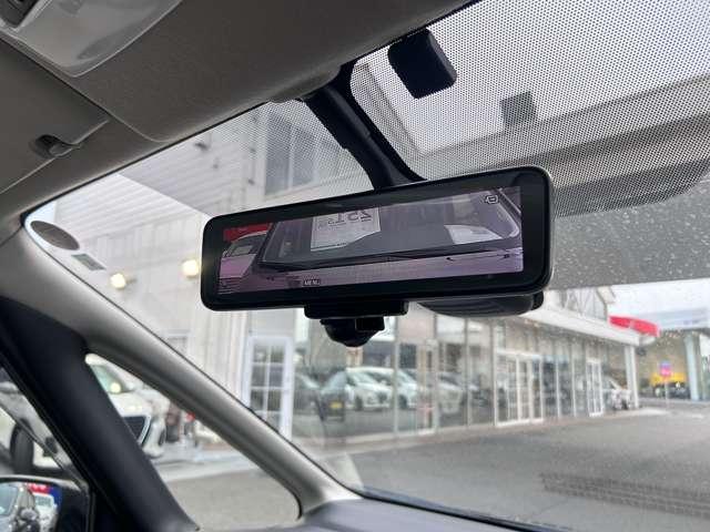セレナ ｅ－パワー　ハイウェイスターＶ　プロパイロット　ＬＥＤライト　前後踏間違防止　アラウンドモニタ　１０ワイドナビＴＶ　左右ハンズフリーオート　スマートルームミラー　『日産中古車ワイド保証１２ヶ月』（7枚目）