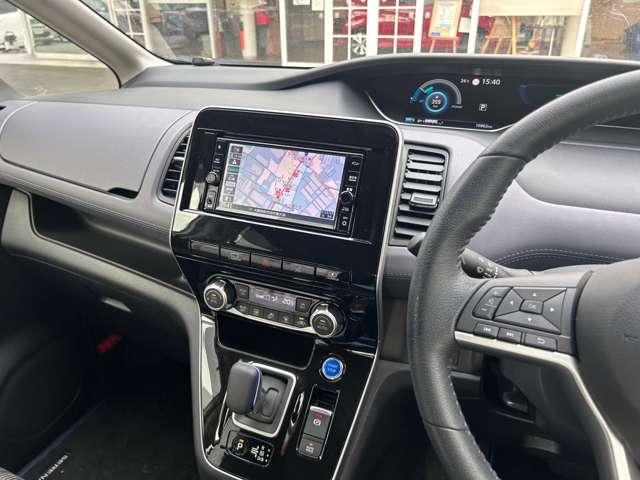 セレナ e-パワー ハイウェイスターV プロパイロット 左右ハンズフリーオートスライド アラウンドモニタ ナビTV ディーラーOP前後ドラレコ LED 純正15アルミ 日産中古車ワイド保証12ヶ月(4枚目)