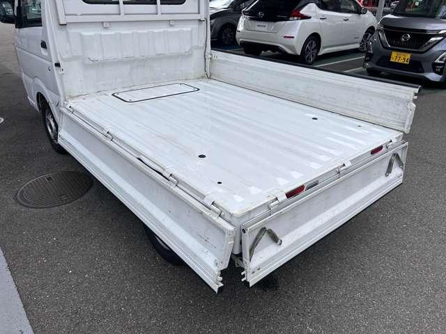 NT100クリッパートラック DX 5速マニュアル車 エアコン パワーステアリング 三方開 当社新車店下取りワンオーナー車 日産中古車ワイド保証12ケ月(14枚目)