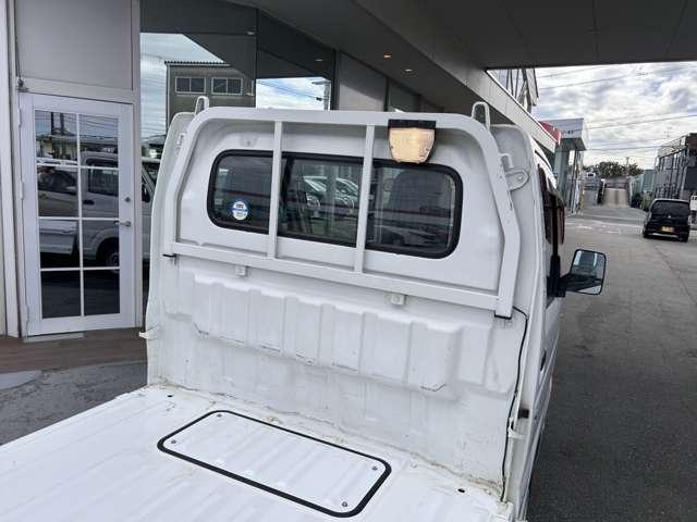 NT100クリッパートラック DX 5速マニュアル車 エアコン パワーステアリング 三方開 当社新車店下取りワンオーナー車 日産中古車ワイド保証12ケ月(17枚目)