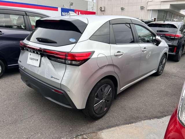 ノート X LEDライト 前後踏間違い防止 9インチワイドナビTV バックカメラ ETC ディーラーOP前後ドラレコ 日産中古車ワイド保証12か月(2枚目)