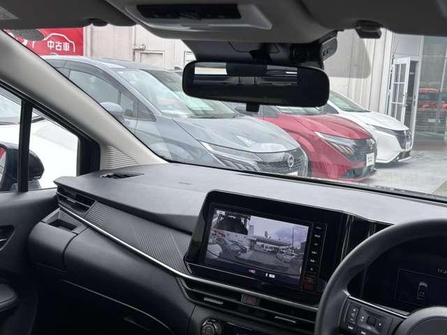 ノート Ｘ　ＬＥＤライト　９インチワイドナビＴＶ　バックカメラ　ＥＴＣ　前＋車室内ドラレコ　インテリジェントキー　当社新車元試乗車　新車保証継承　日産プレミアム認定中古車保証２４ヶ月（8枚目）