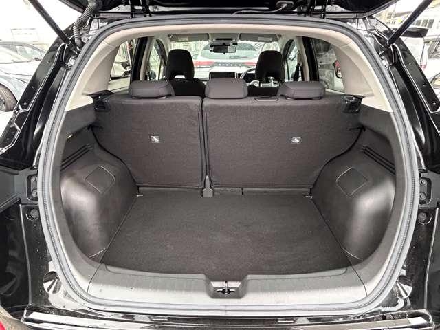 ノート Ｘ　ＬＥＤライト　９インチワイドナビＴＶ　バックカメラ　ＥＴＣ　前＋車室内ドラレコ　インテリジェントキー　当社新車元試乗車　新車保証継承　日産プレミアム認定中古車保証２４ヶ月（13枚目）