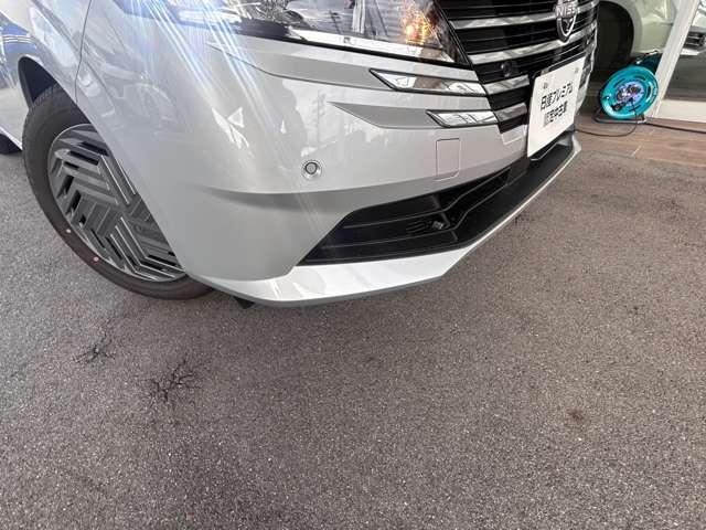 ノート Ｘ　ＬＥＤライト　９インチワイドナビＴＶ　バックカメラ　ＥＴＣ　前後踏間違防止　前＋車室内ドラレコ　　当社新車元展示試乗車　新車保証継承＆日産認定中古車保証２４カ月（17枚目）