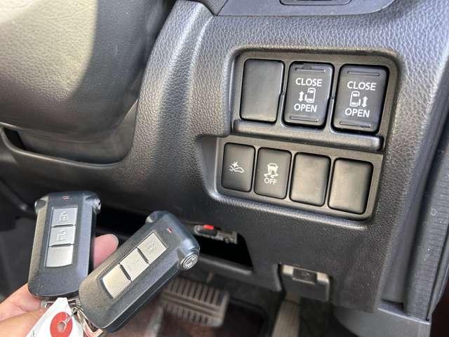 デイズルークス ハイウェイスター ターボ 左右オートスライド アラウンドモニタ ナビTV ETC インテリジェントキー オートエアコン エマージェンシーブレーキ 前方向踏み間違い防止 日産中古車ワイド保証12ケ月(6枚目)