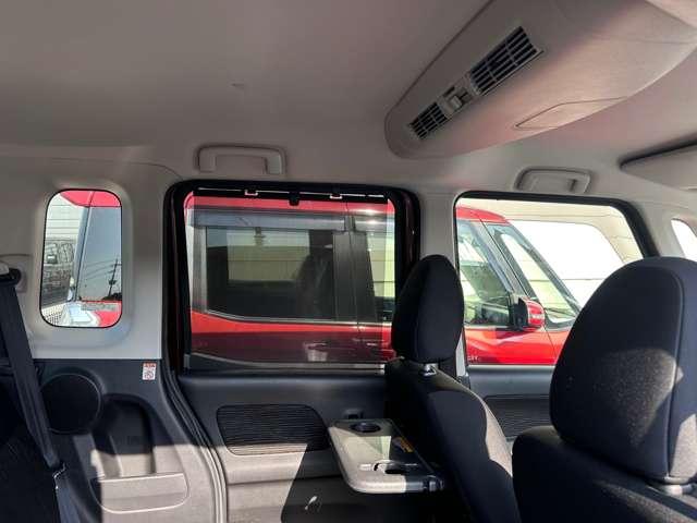 デイズルークス ハイウェイスター ターボ 左右オートスライド アラウンドモニタ ナビTV ETC インテリジェントキー オートエアコン エマージェンシーブレーキ 前方向踏み間違い防止 日産中古車ワイド保証12ケ月(9枚目)