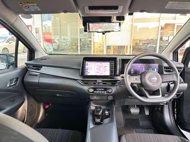 ノート １．２　Ｘ　純正１６アルミ　ＬＥＤライト　アラウンドモニタ　リアカメラ　衝突被害軽減ブレ－キ　全方位カメラ　ＥＴＣ付　アルミ　ＬＥＤヘッドライト　レーンアシスト　インテリジェントキー　ドラレコ　アイドリングストップ　ワンセグＴＶ　ＴＶナビ　サイドカメラ　ＡＢＳ（3枚目）