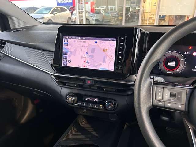 ノート １．２　Ｘ　純正１６アルミ　ＬＥＤライト　アラウンドモニタ　リアカメラ　衝突被害軽減ブレ－キ　全方位カメラ　ＥＴＣ付　アルミ　ＬＥＤヘッドライト　レーンアシスト　インテリジェントキー　ドラレコ　アイドリングストップ　ワンセグＴＶ　ＴＶナビ　サイドカメラ　ＡＢＳ（4枚目）