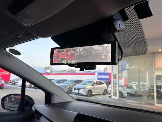 ノート １．２　Ｘ　純正１６アルミ　ＬＥＤライト　アラウンドモニタ　リアカメラ　衝突被害軽減ブレ－キ　全方位カメラ　ＥＴＣ付　アルミ　ＬＥＤヘッドライト　レーンアシスト　インテリジェントキー　ドラレコ　アイドリングストップ　ワンセグＴＶ　ＴＶナビ　サイドカメラ　ＡＢＳ（7枚目）