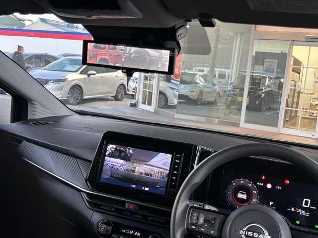 ノート １．２　Ｘ　純正１６アルミ　ＬＥＤライト　アラウンドモニタ　リアカメラ　衝突被害軽減ブレ－キ　全方位カメラ　ＥＴＣ付　アルミ　ＬＥＤヘッドライト　レーンアシスト　インテリジェントキー　ドラレコ　アイドリングストップ　ワンセグＴＶ　ＴＶナビ　サイドカメラ　ＡＢＳ（9枚目）