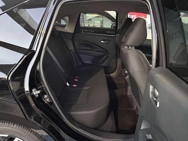 ノート １．２　Ｘ　純正１６アルミ　ＬＥＤライト　アラウンドモニタ　リアカメラ　衝突被害軽減ブレ－キ　全方位カメラ　ＥＴＣ付　アルミ　ＬＥＤヘッドライト　レーンアシスト　インテリジェントキー　ドラレコ　アイドリングストップ　ワンセグＴＶ　ＴＶナビ　サイドカメラ　ＡＢＳ（13枚目）