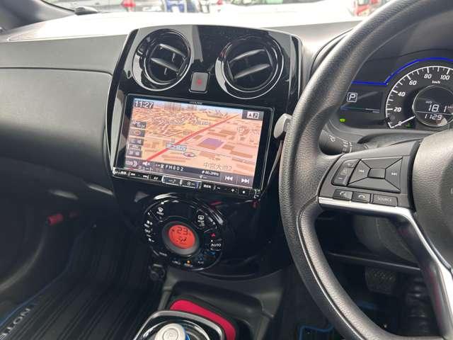 ノート 1.2 e-POWER X ブラックアロー インテリジェントクルーズ アラウンドモニ 障害物ソナー アラウンドビュ-モニター 車線逸脱 LEDランプ スマートキー アクティブクルーズコントロール キーレス ナビTV Wエアバッグ アルミ パワーウインドウ オートエアコン ETC ABS(4枚目)