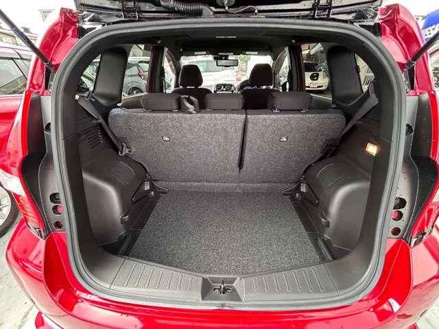 ノート 1.2 e-POWER X ブラックアロー インテリジェントクルーズ アラウンドモニ 障害物ソナー アラウンドビュ-モニター 車線逸脱 LEDランプ スマートキー アクティブクルーズコントロール キーレス ナビTV Wエアバッグ アルミ パワーウインドウ オートエアコン ETC ABS(11枚目)