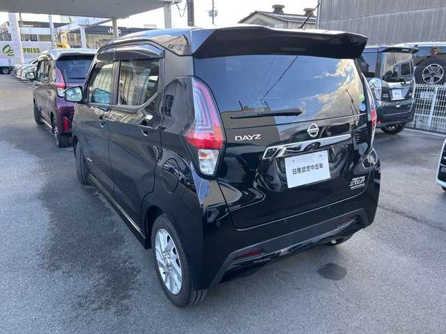 ���Y���Îԃ��C�h�ۏ؁@�u�P�Q�����E���s�����������v�@�i�ʓr��p�ɂĕۏ؂̂P�N�����Q�N�������\�ł��j�@�E�[�Ԍ�P���������P�O�O�O�������̖����_�������t�����Ă���܂��B