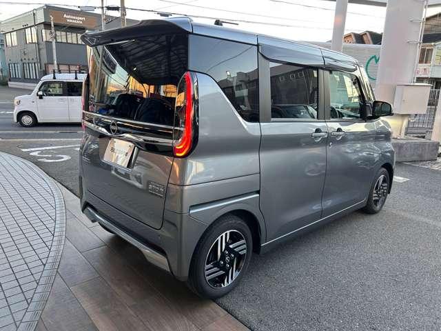 ルークス ハイウェイスター　Ｘ　プロパイロットエディション　左右ハンズフリーオート　アラウンドモニタ　９ワイドナビＴＶ　前＋車室内ドラレコ　ＬＥＤライト　純正１４ＡＷ　日産認定中古車保証２４ヶ月　新車保証継承（2枚目）