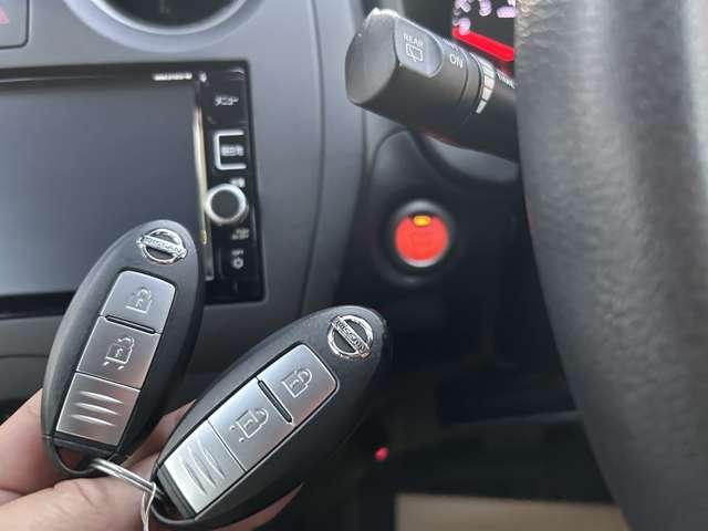 ノート Ｘ　エマブレ　前後踏み間違い防止　車線逸脱警報　アラウンドモニタ　ナビＴＶ　ＥＴＣ　スマートルームミラー　前ドラレコ　日産中古車ワイド保証１２ヶ月（9枚目）