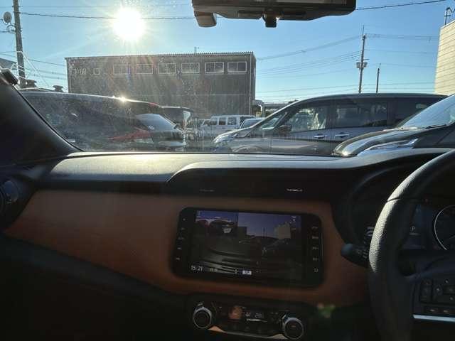 �f�B�[���[�I�v�V�����w�O��h���C�u���R�[�_�[�x�����B�\���̓i�r�̃��j�^�[��ʂōs���܂��B