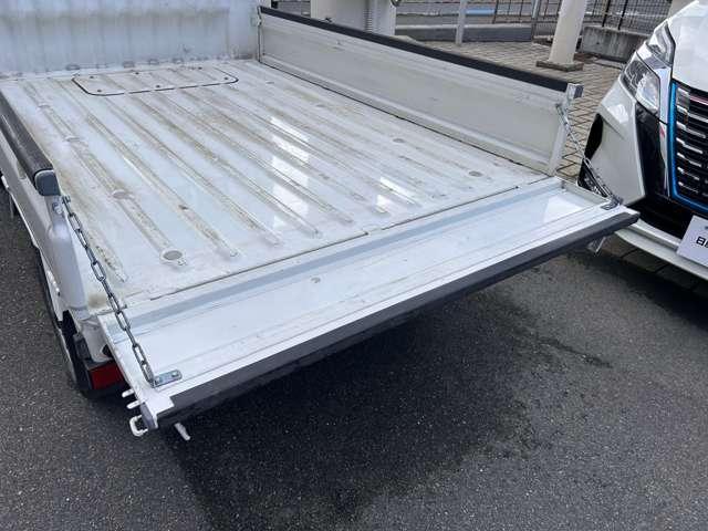 �w�O���J�x�ŉו��̐ςݍ��݂���o�������₷���A���ނ�؍ނȂǁA���܂��܂Ȍ`��̑f�ނ��^���ł��܂��B