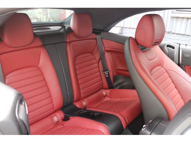 Cクラス C180カブリオレスポーツ レザーエクスクルーシブパッケージ レッドソフトトップ 赤レザーシート AMG19インチアルミ ブラインドスポットモニター LEDヘッドライト パドルシフト(22枚目)