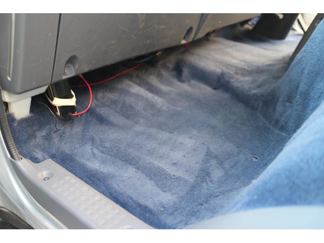 エルフトラック ＳＥカスタム　３ｔ　積載車　新車　ワンオーナー　メッキパネル　サイド煽りレス　丸環フック埋め込み　フロント廻り純正メッキパーツ（25枚目）