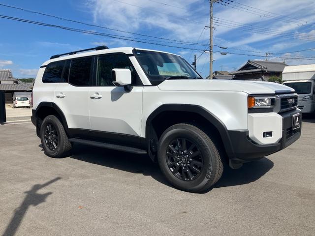 ランドクルーザー250 VX ランドクルーザー250/VX/サンルーフ/全周囲カメラ/レザーシート/レーダークルーズ/7人乗り/デジタルインナーミラー/シートヒーター/パワーバックドア(7枚目)