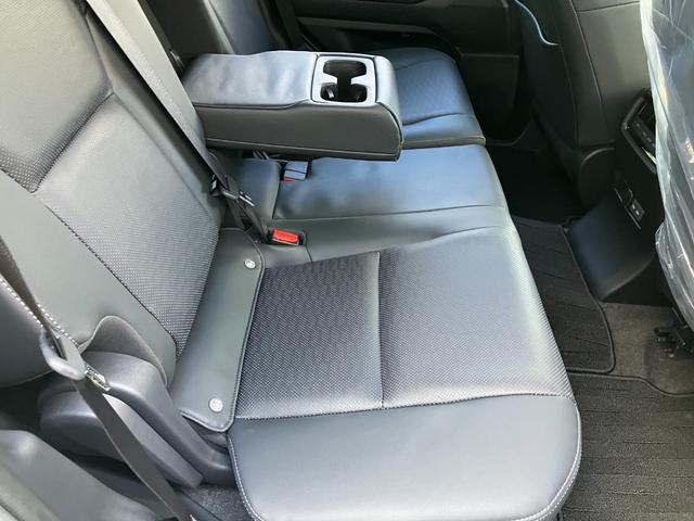 ランドクルーザー250 VX ランドクルーザー250/VX/サンルーフ/全周囲カメラ/レザーシート/レーダークルーズ/7人乗り/デジタルインナーミラー/シートヒーター/パワーバックドア(18枚目)