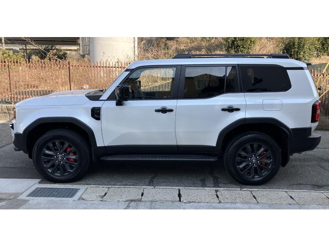 ランドクルーザー２５０ ＶＸ　ランクル２５０／ＶＸ／ワンオーナー／ＥＴＣ／モデリスタ／ＩＧＬＡ／バックカメラ／キャリパーカバー／３６０°カメラ／サンルーフ（12枚目）