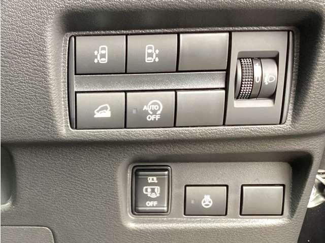 デリカミニ G プレミアム ナビ 衝突軽減ブレーキ MI-PILOT LED Aクルコン シートヒーター ETC ベンチシート エアコン コーナーセンサー パワステ アルミホイール キーレスエントリー エアバッグ スマートキー(11枚目)