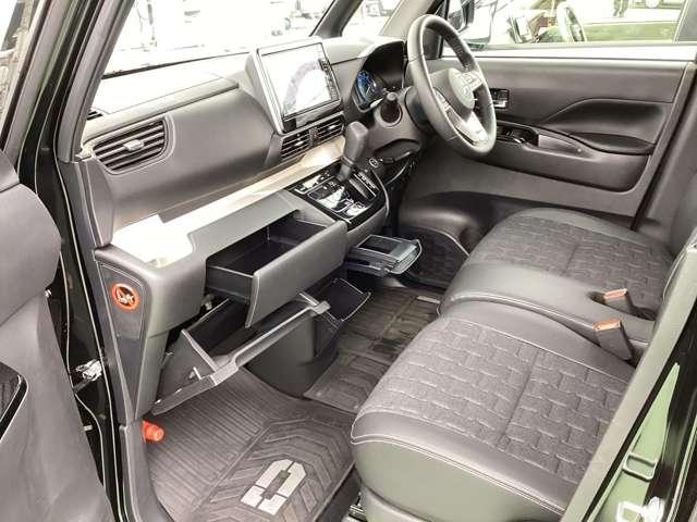 デリカミニ G プレミアム ナビ 衝突軽減ブレーキ MI-PILOT LED Aクルコン シートヒーター ETC ベンチシート エアコン コーナーセンサー パワステ アルミホイール キーレスエントリー エアバッグ スマートキー(14枚目)