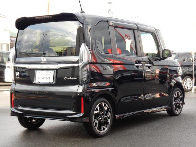 G・Lターボホンダセンシング ・・当社顧客ワンオーナー車 純正ナビ・スマホ連携対応・ バックカメラ 革コンビ内装 パドルシフト 両側パワースライドドア 衝突軽減装置 サイド&カーテンエアバック 車間&車線維持クルコン 15アルミ(13枚目)