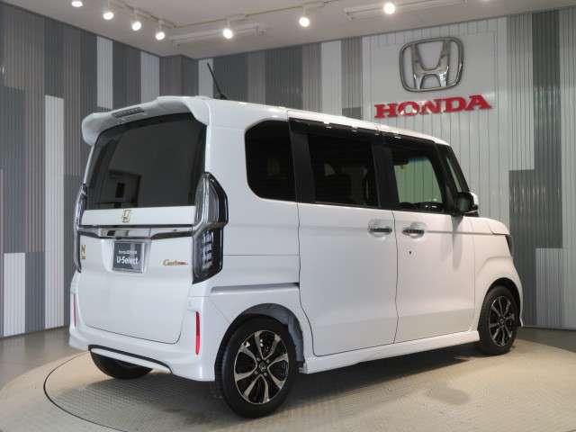 G・Lホンダセンシング ワンオーナー ディスプレイオーディオ 衝突軽減ブレーキ LEDオートライト&フォグライト リアカメラ ETC サイド&カーテンエアバッグ オートリトラミラー 左側電動スライド ブルートゥース HDMI(8枚目)