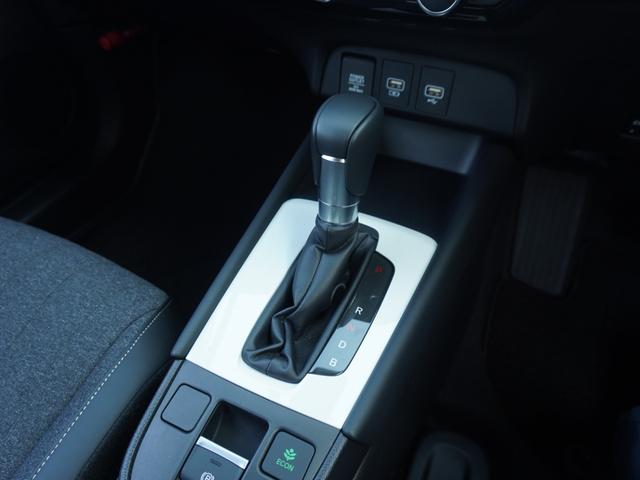 フィット ｅ：ＨＥＶホーム　元弊社デモカー　９型コネクトディスプレイナビ　衝突軽減ブレーキ　渋滞追従機能　急アクセル抑制機能　ＬＥＤオートライト　オートハイビーム　サイド＆カーテンＡＢ　電子パーキング　Ｐセンサー　ＥＴＣ２．０（48枚目）