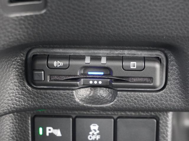 Ｎ－ＢＯＸカスタム Ｌターボ　純正ナビ　Ｂｌｕｅｔｏｏｔｈ　Ｒカメラ　電子パーキング　両側パワースライドドア　前後ドラレコ　ＥＴＣ　シートヒーター　シートバックテーブル　オートハイビーム　サイド＆カーテンエアバッグ　Ｒソナー（8枚目）
