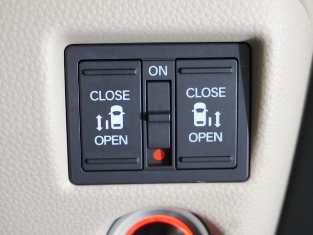 Ｎ－ＢＯＸ Ｇ・Ｌターボホンダセンシング　タイヤ４本新品交換　純正ナビ　リアカメラ　ＥＴＣ　ＬＥＤオートライト　オートハイビーム　両側電動スライドドア　サイド＆カーテンエアバッグ　パドルシフト　革巻きハンドル　ブルートゥース　ワンオーナー（5枚目）