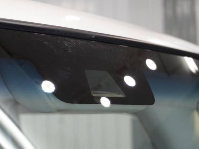 Ｎ－ＢＯＸ Ｇ・Ｌターボホンダセンシング　タイヤ４本新品交換　純正ナビ　リアカメラ　ＥＴＣ　ＬＥＤオートライト　オートハイビーム　両側電動スライドドア　サイド＆カーテンエアバッグ　パドルシフト　革巻きハンドル　ブルートゥース　ワンオーナー（12枚目）