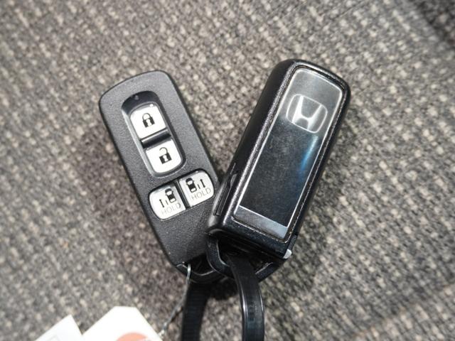 Ｎ－ＢＯＸ Ｇ・Ｌターボホンダセンシング　タイヤ４本新品交換　純正ナビ　リアカメラ　ＥＴＣ　ＬＥＤオートライト　オートハイビーム　両側電動スライドドア　サイド＆カーテンエアバッグ　パドルシフト　革巻きハンドル　ブルートゥース　ワンオーナー（35枚目）