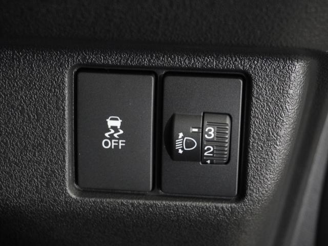 Ｎ－ＢＯＸカスタム ベースグレード　元当社デモカー　９型コネクトナビ　衝突軽減ブレーキ　急アクセル抑制機能　ナビ連動ドラレコ　サイド＆カーテンＡＢ　ＬＥＤオートライト　オートハイビーム　Ｐセンサー　両側ＰＳＤ　ブレーキホールド　ＥＴＣ（65枚目）