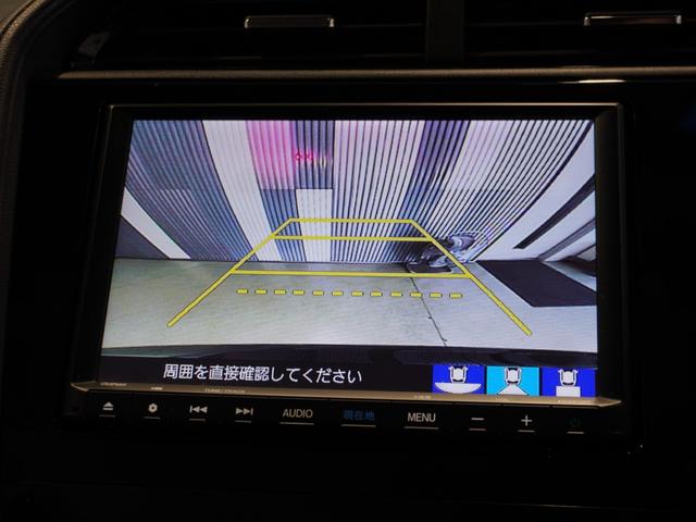 シャトル ハイブリッドＺホンダセンシング　ワンオーナー　８型ナビ　衝突軽減ブレーキ　ナビ連動前後ドラレコ　ＬＥＤオートライト　オートハイビーム　サイド＆カーテンＡＢ　オートリトラミラー　ＥＴＣ　ルーフレール　ブルートゥース　革巻ステアリング（3枚目）