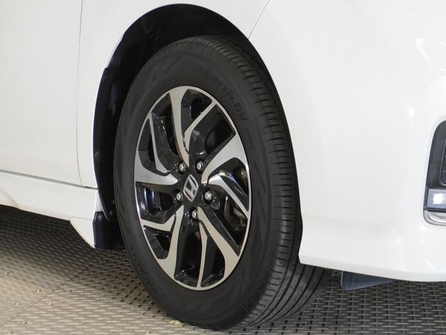 ステップワゴンスパーダ スパーダホンダセンシング　７人乗り　わくわくゲート　１０型ナビ　衝突軽減ブレーキ　ナビ連動ドラレコ　ＬＥＤオートライト　両側ＰＳＤ　革巻ステアリング　シートバックテーブル　ブルートゥース　音楽録音機能　ＵＳＢ　ＥＴＣ　Ｒカメラ（20枚目）