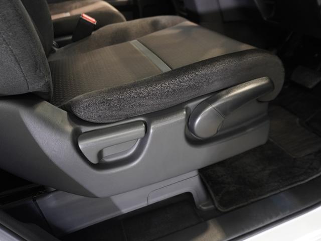 ステップワゴンスパーダ スパーダホンダセンシング　７人乗り　わくわくゲート　１０型ナビ　衝突軽減ブレーキ　ナビ連動ドラレコ　ＬＥＤオートライト　両側ＰＳＤ　革巻ステアリング　シートバックテーブル　ブルートゥース　音楽録音機能　ＵＳＢ　ＥＴＣ　Ｒカメラ（60枚目）