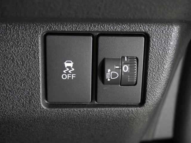 N-BOXカスタム ターボ 元当社デモカー 9型コネクトナビ 衝突軽減ブレーキ 急アクセル抑制機能 ナビ連動ドラレコ Pセンサー サイド&カーテンAB 両側PSD シートヒーター 電子パーキング ブレーキホールド ETC(54枚目)