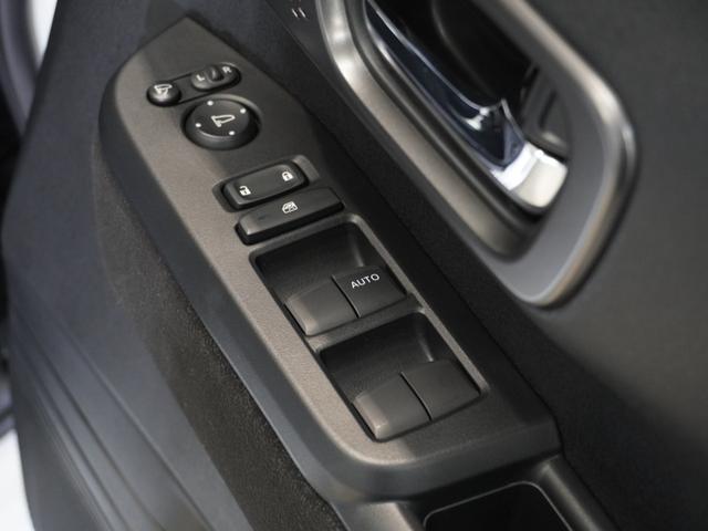 N-BOXカスタム ターボ 元当社デモカー 9型コネクトナビ 衝突軽減ブレーキ 急アクセル抑制機能 ナビ連動ドラレコ Pセンサー サイド&カーテンAB 両側PSD シートヒーター 電子パーキング ブレーキホールド ETC(60枚目)