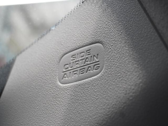 フィット e:HEVRS ワンオーナー 9型ナビ ナビ連動前後ドラレコ 衝突軽減ブレーキ 急アクセル抑制機能 サイド&カーテンAB LEDオートライト オートハイビーム パーキングセンサー ブレーキホールド Rカメラ ETC(56枚目)