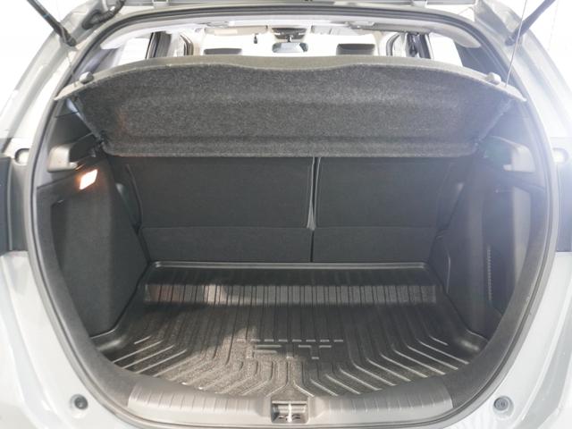 フィット e:HEVRS ワンオーナー 9型ナビ ナビ連動前後ドラレコ 衝突軽減ブレーキ 急アクセル抑制機能 サイド&カーテンAB LEDオートライト オートハイビーム パーキングセンサー ブレーキホールド Rカメラ ETC(61枚目)