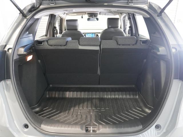 フィット e:HEVRS ワンオーナー 9型ナビ ナビ連動前後ドラレコ 衝突軽減ブレーキ 急アクセル抑制機能 サイド&カーテンAB LEDオートライト オートハイビーム パーキングセンサー ブレーキホールド Rカメラ ETC(62枚目)