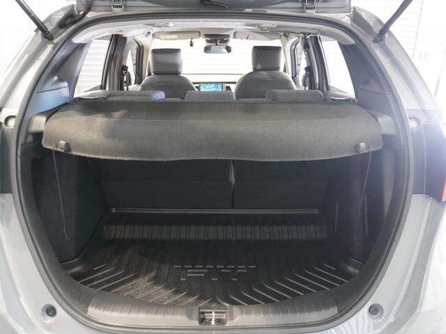 フィット e:HEVRS ワンオーナー 9型ナビ ナビ連動前後ドラレコ 衝突軽減ブレーキ 急アクセル抑制機能 サイド&カーテンAB LEDオートライト オートハイビーム パーキングセンサー ブレーキホールド Rカメラ ETC(63枚目)