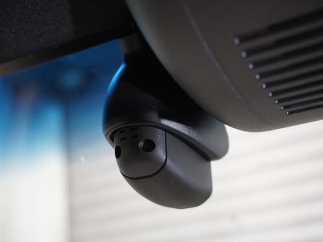 N-BOXカスタム Lスタイル+ブラック ワンオーナー 8型ナビ ナビ連動前後ドラレコ 衝突軽減ブレーキ LEDオートライト オートハイビーム サイド&カーテンAB パーキングセンサー 両側パワースライドドア ブレーキホールド リアカメラ(4枚目)